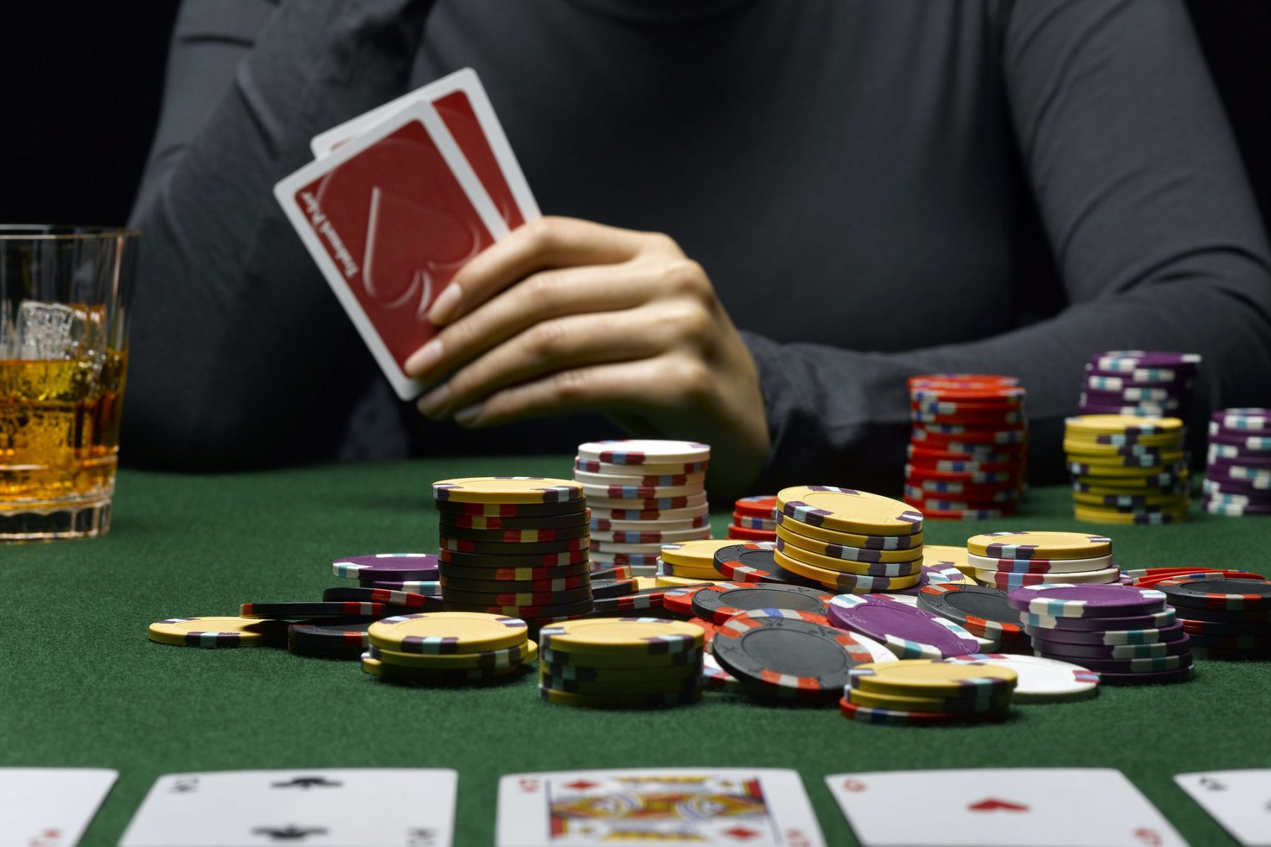 online poker game