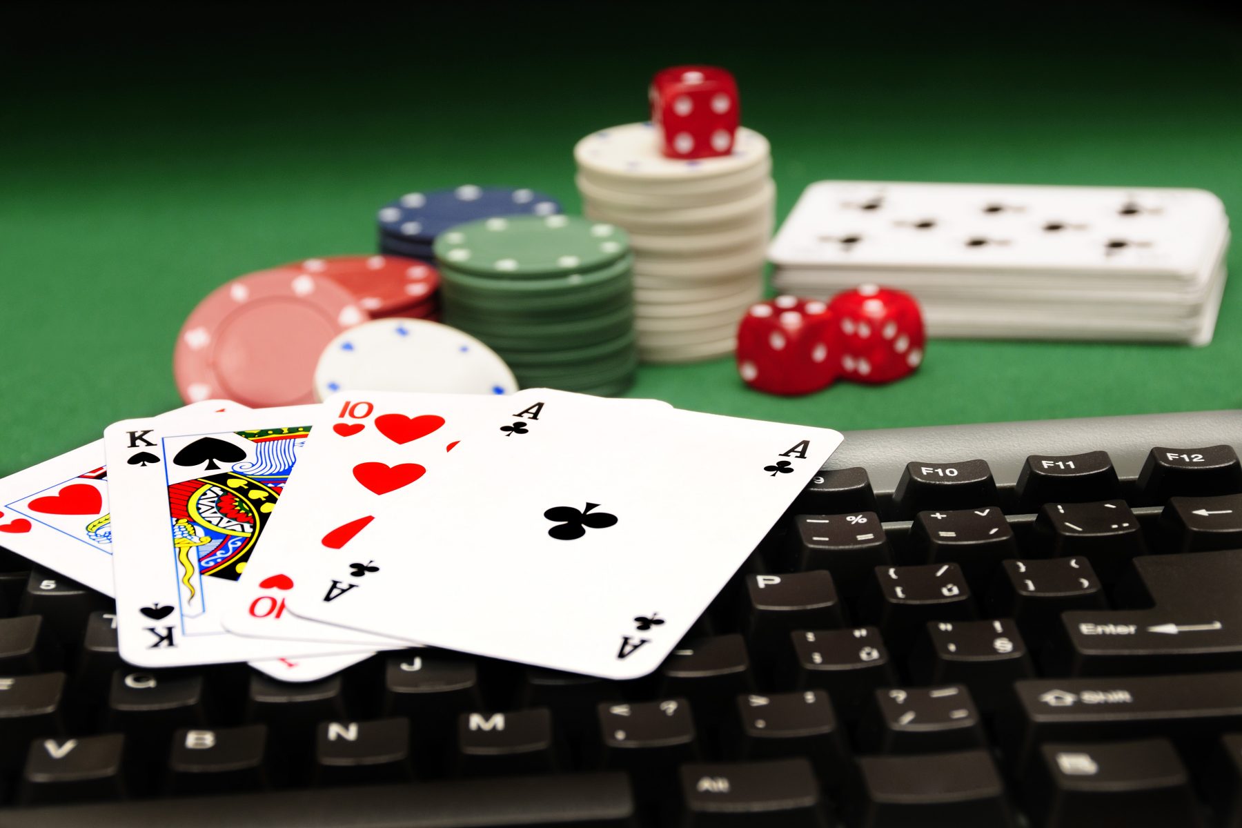 station casinos online poker