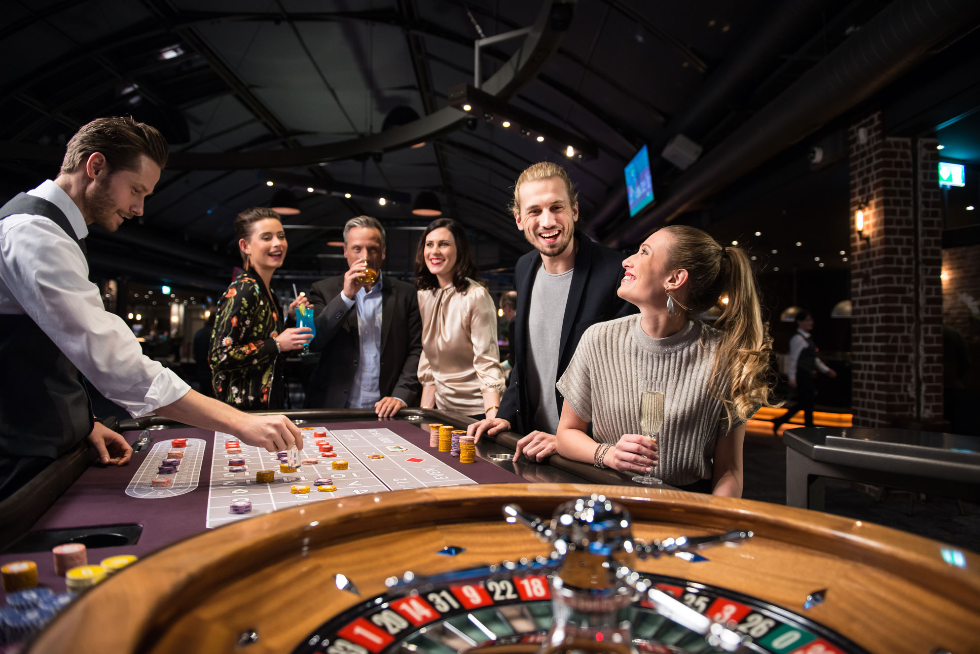 Softwares and Bonus Of Casinos